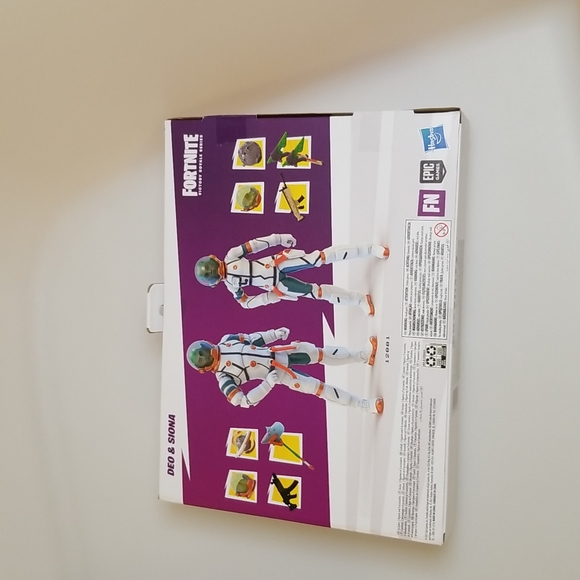 A bundle of 2 sets of Fortnite figures - Picture 6 of 6